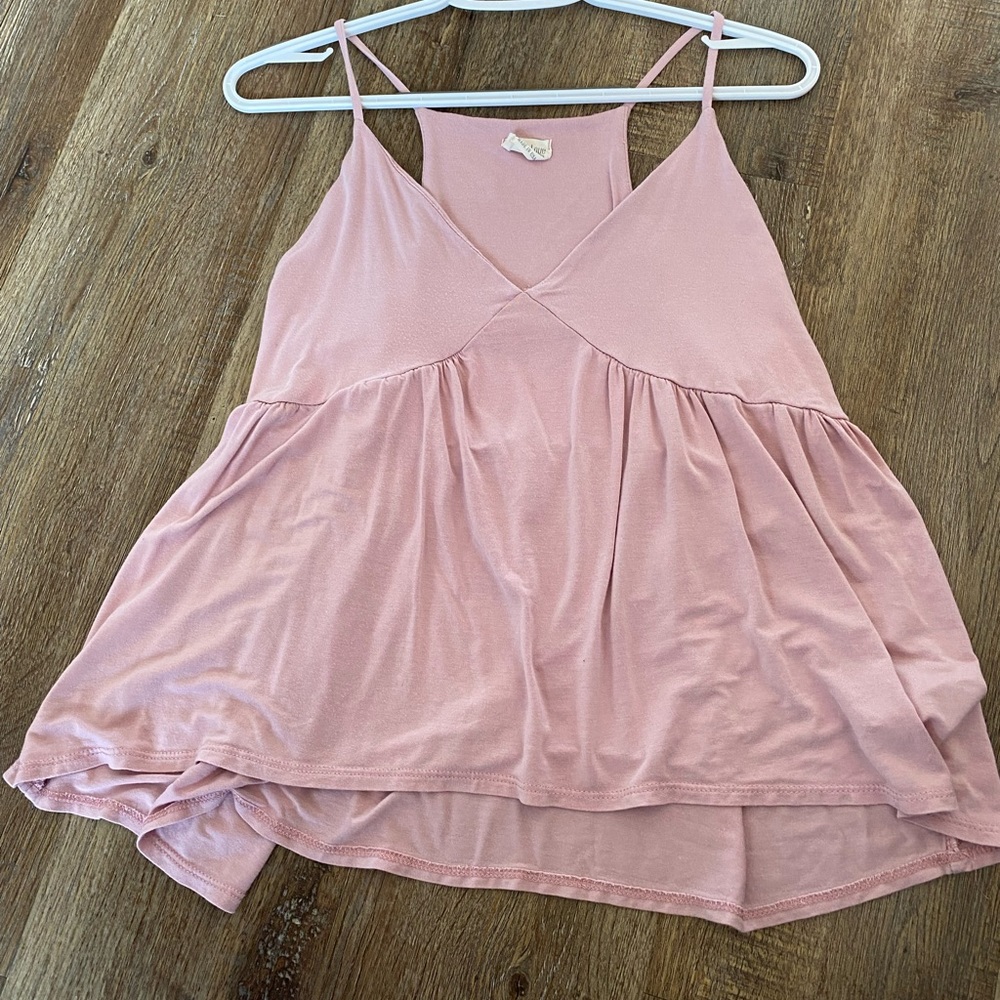 Pink tank